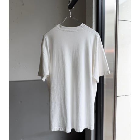 1990's "FRUIT OF THE LOOM" Blank Tee with pocket