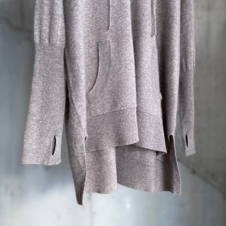 Cashmere fabric finger sleeves hooded knit sweater