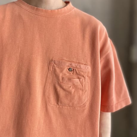 1980's-1990's "BUGLE BOY" seed stitch plain pocket Tee