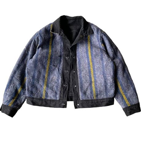2000's Black denim trucker jacket with blanket liner