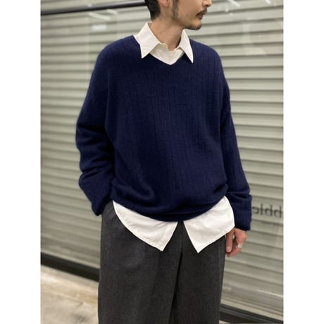 1990's "GEOFFREY BEENE" Cashmere knit sweater