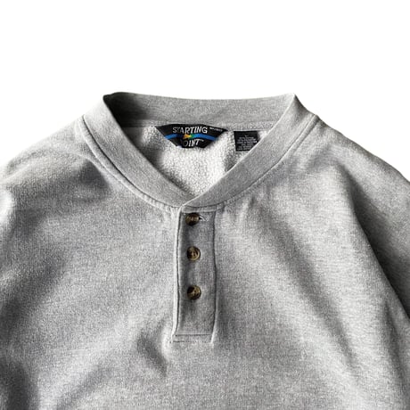 1990's Henley necked sweat shirt