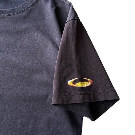 2000's "OAKLEY" Sunfaded printed Tee
