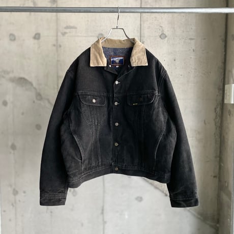 2000's Black denim trucker jacket with blanket liner