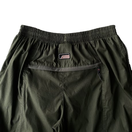 2000's "Reebok" zip pocket design short pants