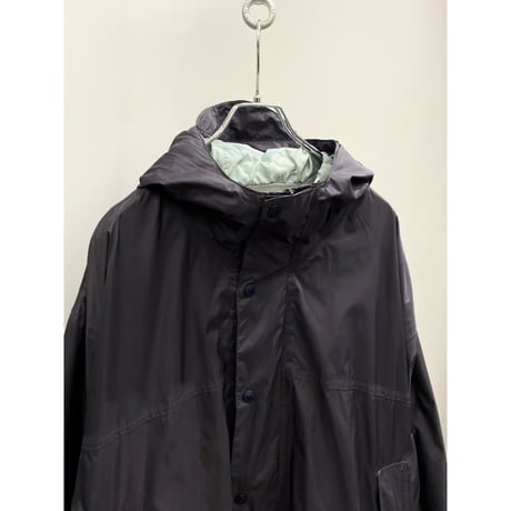 1990's-2000's "Cabela's" Nylon shell packable jacket