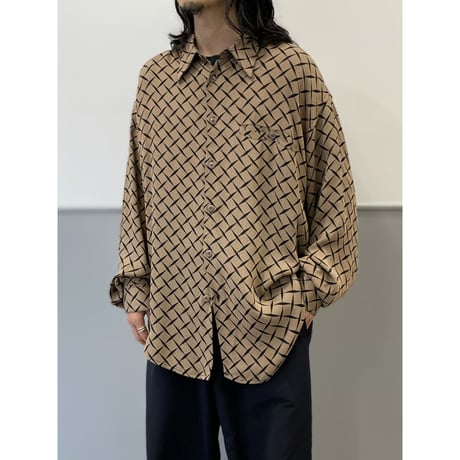 1990's All patterned long sleeve rayon shirt