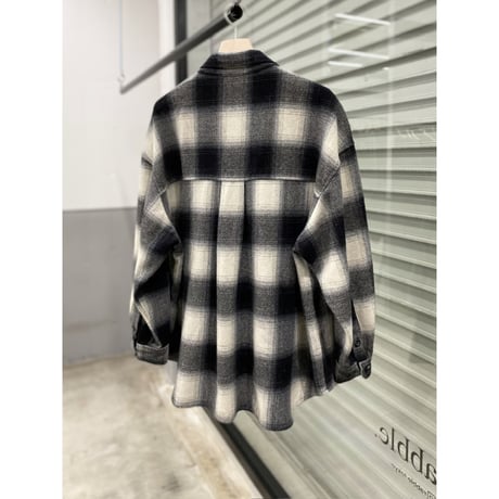 Late-1980's "Liz wear" L/S Ombre patterned wool shirt