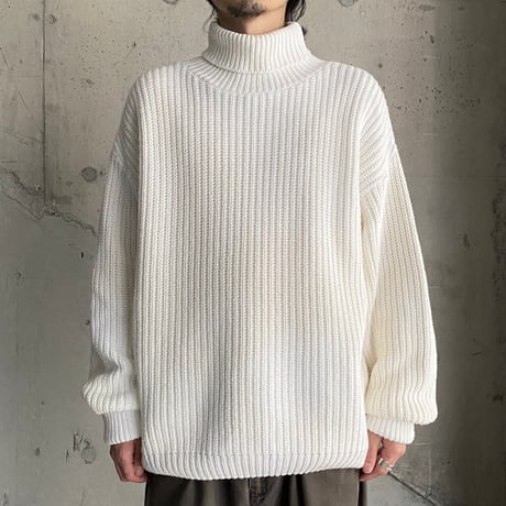 1990's "ORVIS" Turtle necked cotton knit sweater