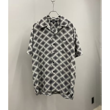 1990's Open collar plaid shirt
