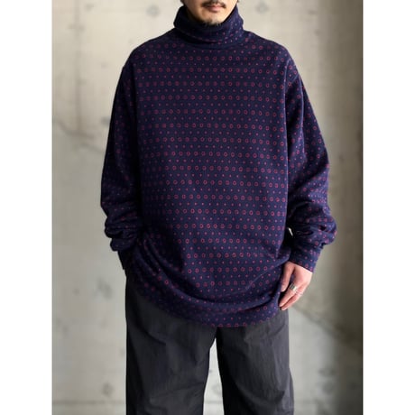 1990's "LANDS' END" Turtle necked cotton cut & sew