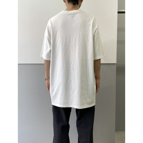 1990's "WHITE STAG" Printed Tee