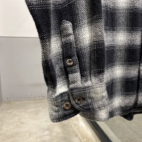 2000's〜 "FIELD & STREAM" Ombre patterned cotton flannel shirt
