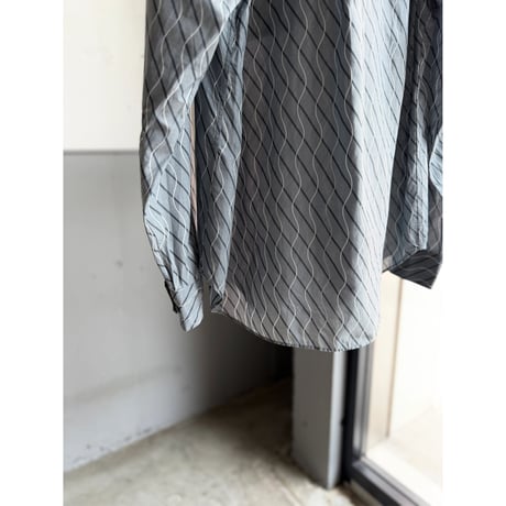 2000's "EMPORIO ARMANI" Wavy × Stripe patterned long sleeve shirt