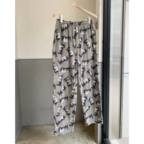 PIG Pattern relaxing pants with Pocket