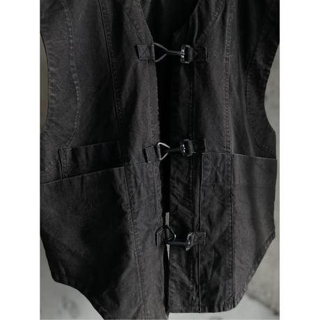 1980's Cotton fabric hook vest
