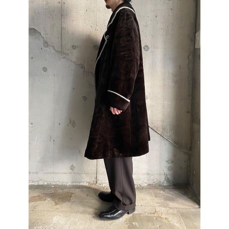 1980's FRANCE MADE Piping design fake fur coat