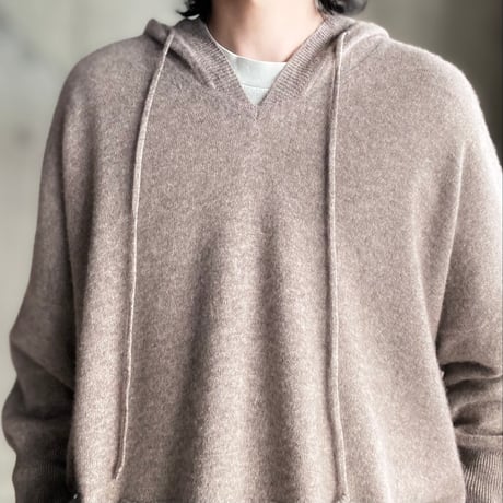 Cashmere fabric finger sleeves hooded knit sweater