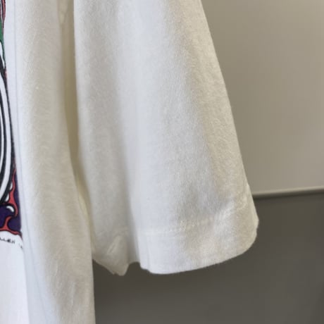 1990's "EARTH FOUNDATION" printed Tee