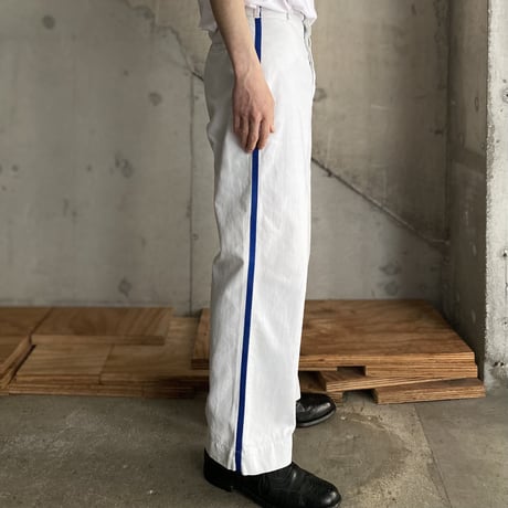 1960’s side line design cotton white pants