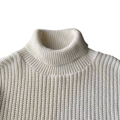 1990's "ORVIS" Turtle necked cotton knit sweater