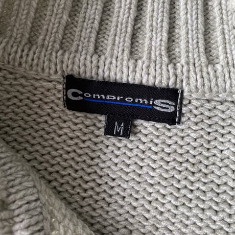 2000's Asymmetrical zip design knit sweater