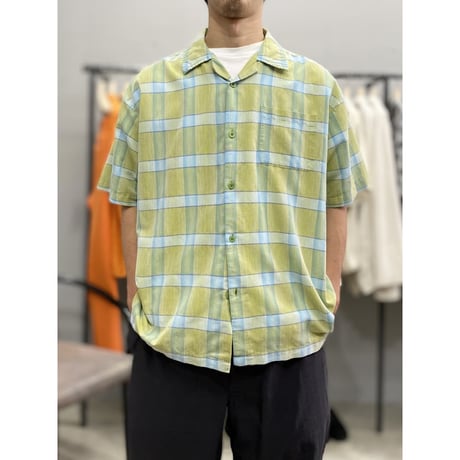 1990's Open collar plaid shirt