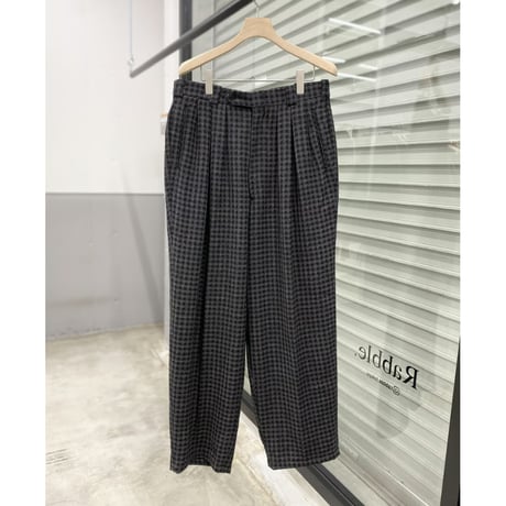 1990's Wide silhouette 3tuck slacks pants