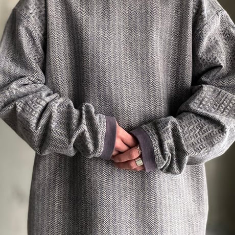 1990's Herringbone pattern printed cotton cut & sew
