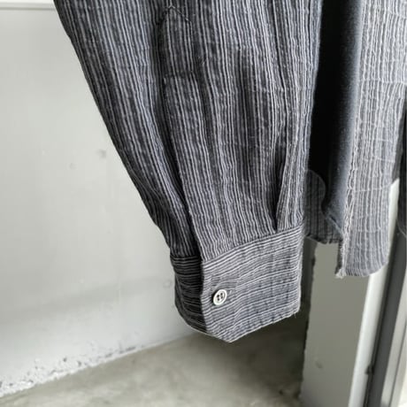 2000's "ARMANI COLLEZIONI" Striped crepe fabric long sleeve shirt