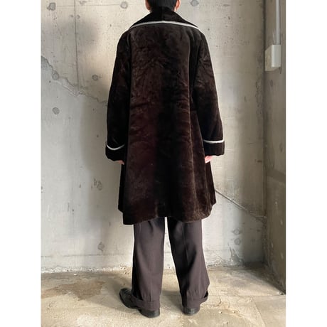 1980's FRANCE MADE Piping design fake fur coat
