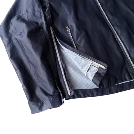 2000's "HUGO BOSS" Side zip design nylon jacket