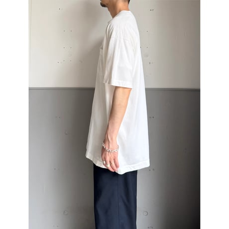 1990's "FRUIT OF THE LOOM" Blank Tee with pocket