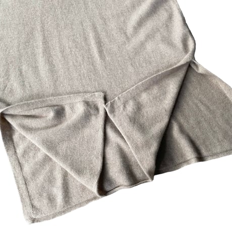 "EILEEN FISHER" Cashmere fabric Turtle necked sleeveless knit