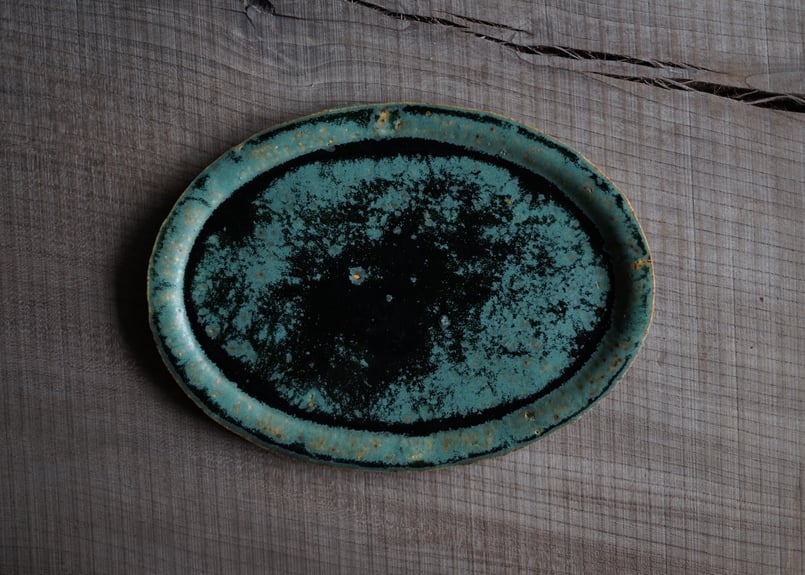 吉田学 織部マット楕円皿 | utsuwa monotsuki