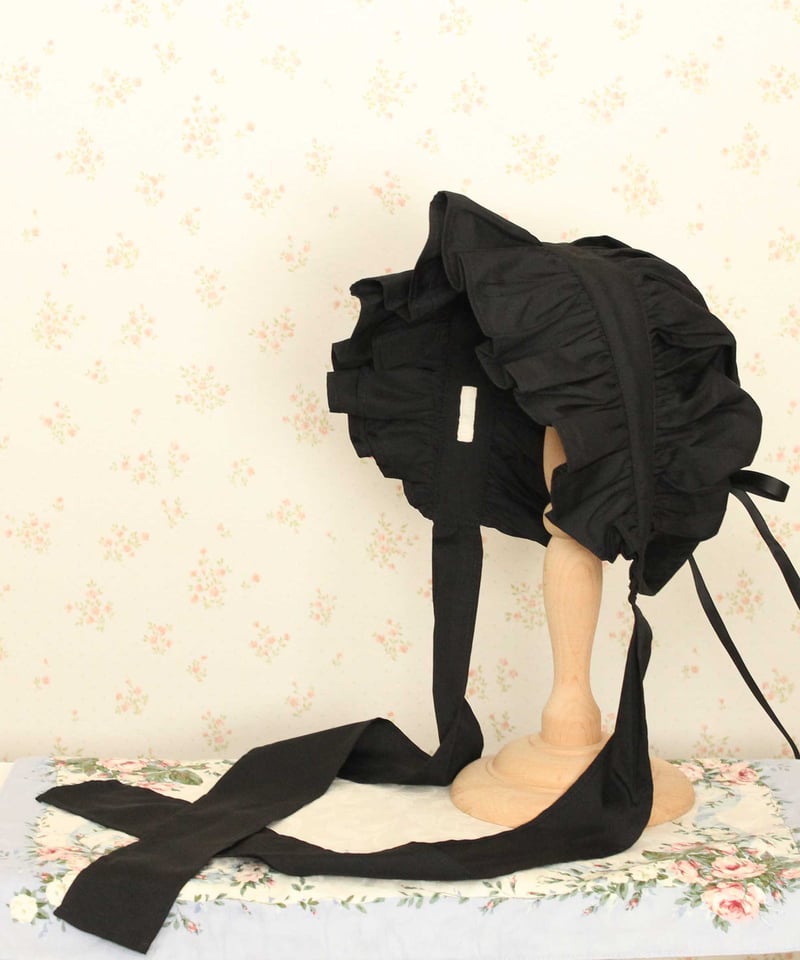 後リボンフルボンネットGoth edition ブラック | HERHUM