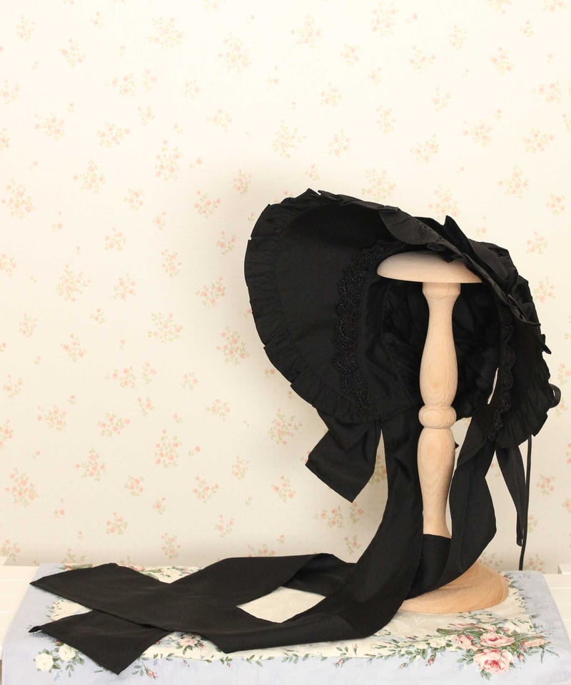 おりぼんちゃんフルボンネット ブラック | HERHUM