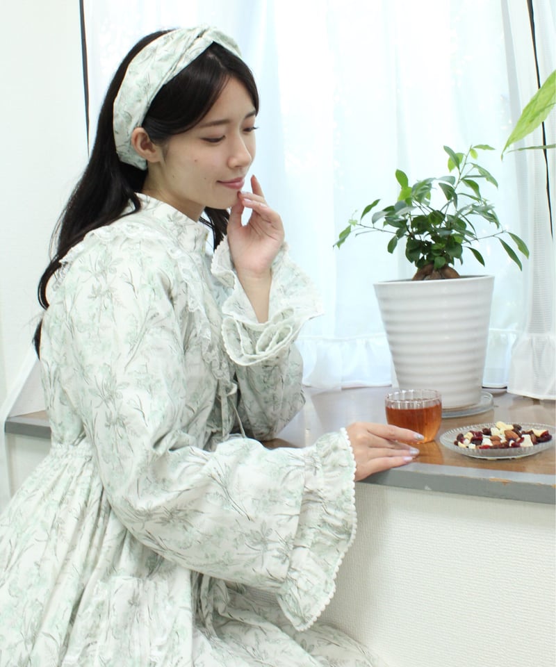 受注】優雅なひとときネグリジェドレス | HERHUM