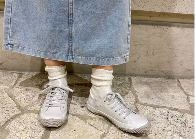 SPINGLE SP-110 Ivory | THE SHOES STOCK