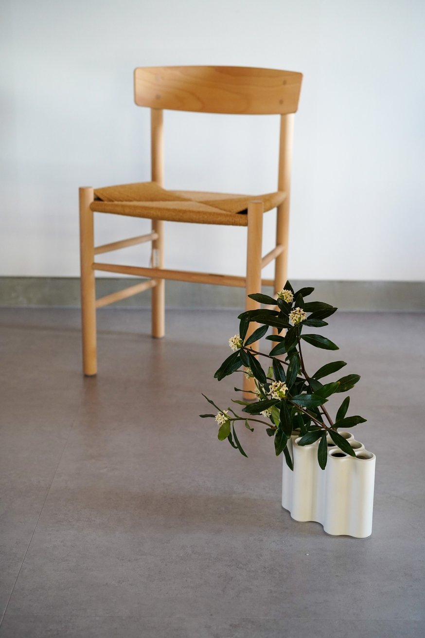 J39シェーカーチェア：75周年限定モデル特別価格で販売 | offesso