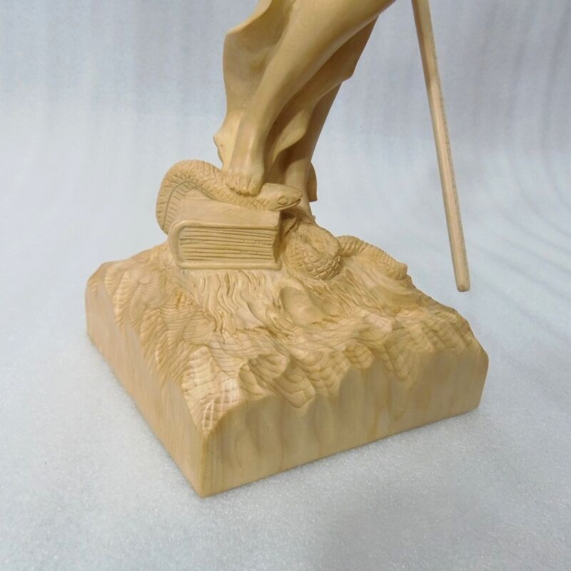 裁判所のシンボル☆ヒバ材 正義の女神像☆ユースティティア | お仏壇