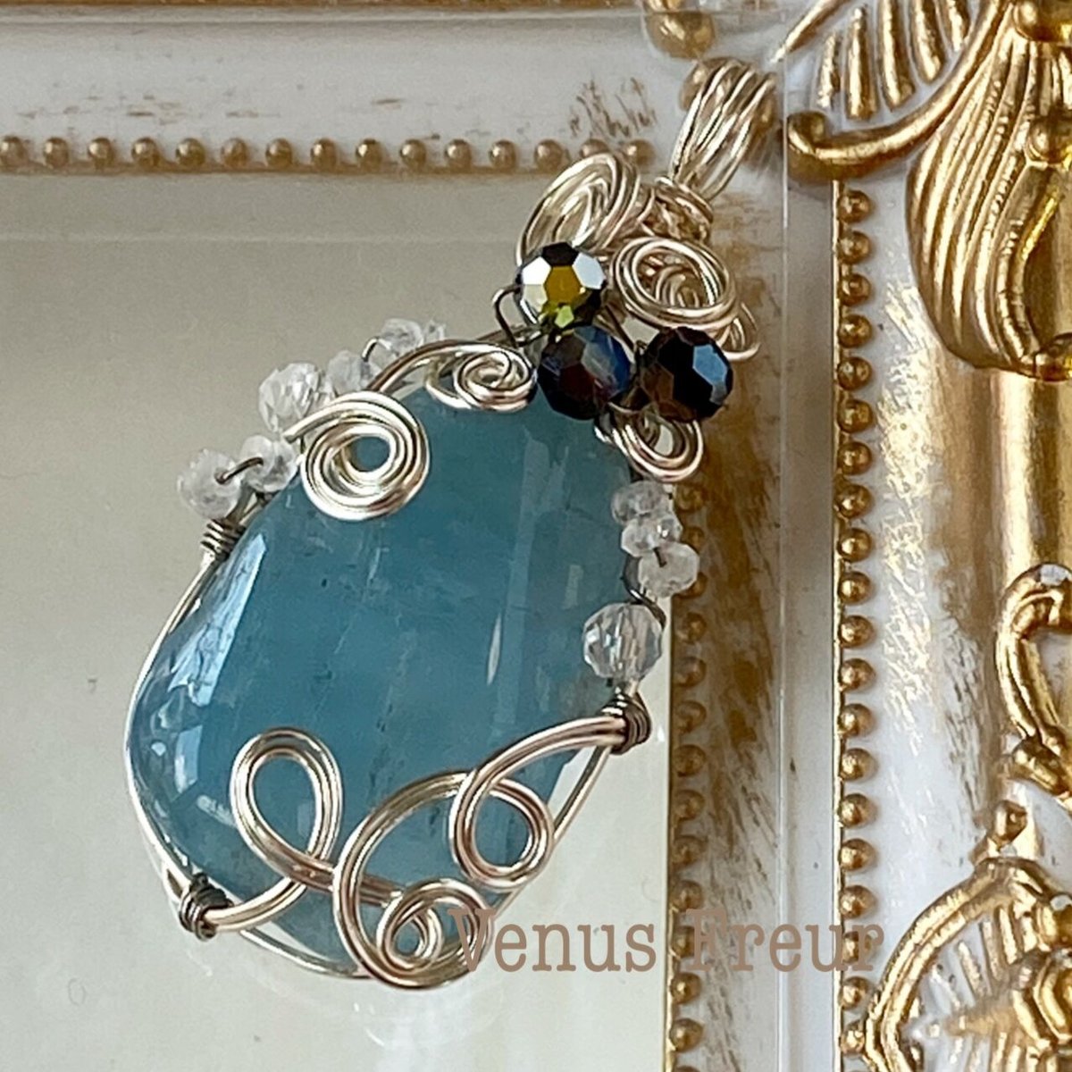 ゆき　アクアマリン　ペンダントトップ　ワイヤージュエリー アクアマリン＊ 幸せの鈴 ペンダントトップ（ワイヤー