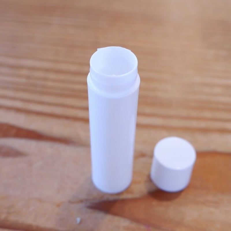 リップスティックケース 白・黒・半透明 | プルプレアWEBショップ