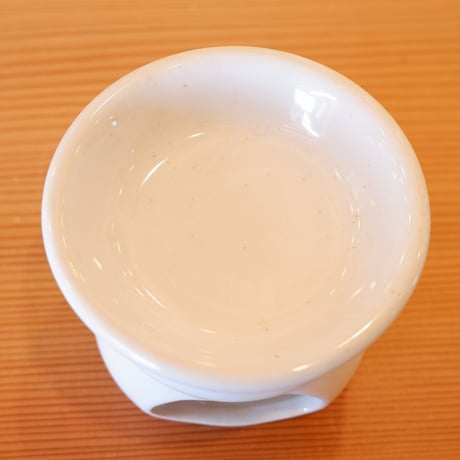 陶器のアロマポット　樹脂香の香炉にもぴったり