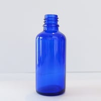 遮光ガラス瓶　青色　50ml