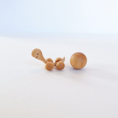 ころころカメさん　ハンドメイド木製芳香器　ヴァルトファブリック