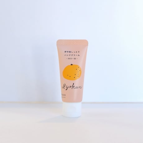 伊予柑しっとりハンドクリーム　ヤエトコ　yaetoco