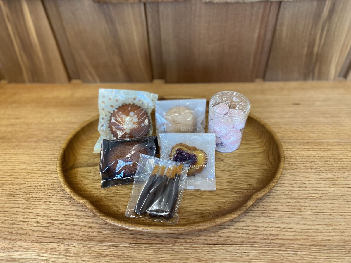 スワロフスキー　ケーキ・カップ&ソーサー・ポット・フラワーバスケット まとめ売り スワロフスキー ケーキ・カップ&ソーサー・ポット・フラワー