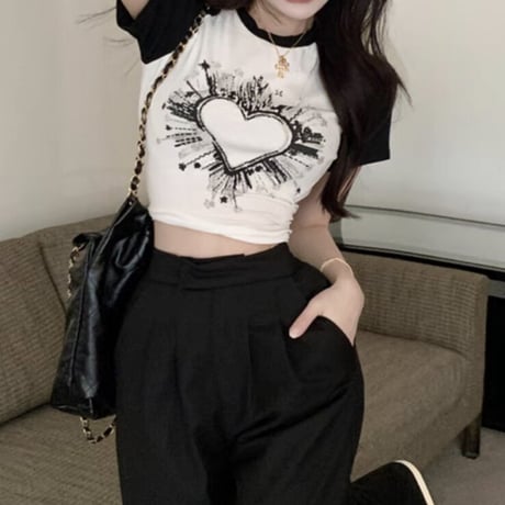 Heart monotone tops