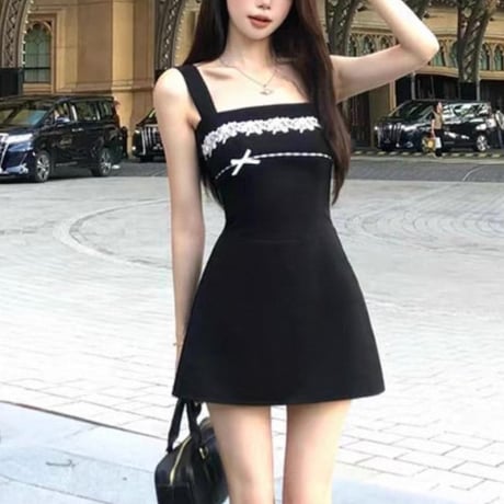 Lace Line Ribbon Mini Dress